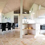 Three-bedroom In Vinderup